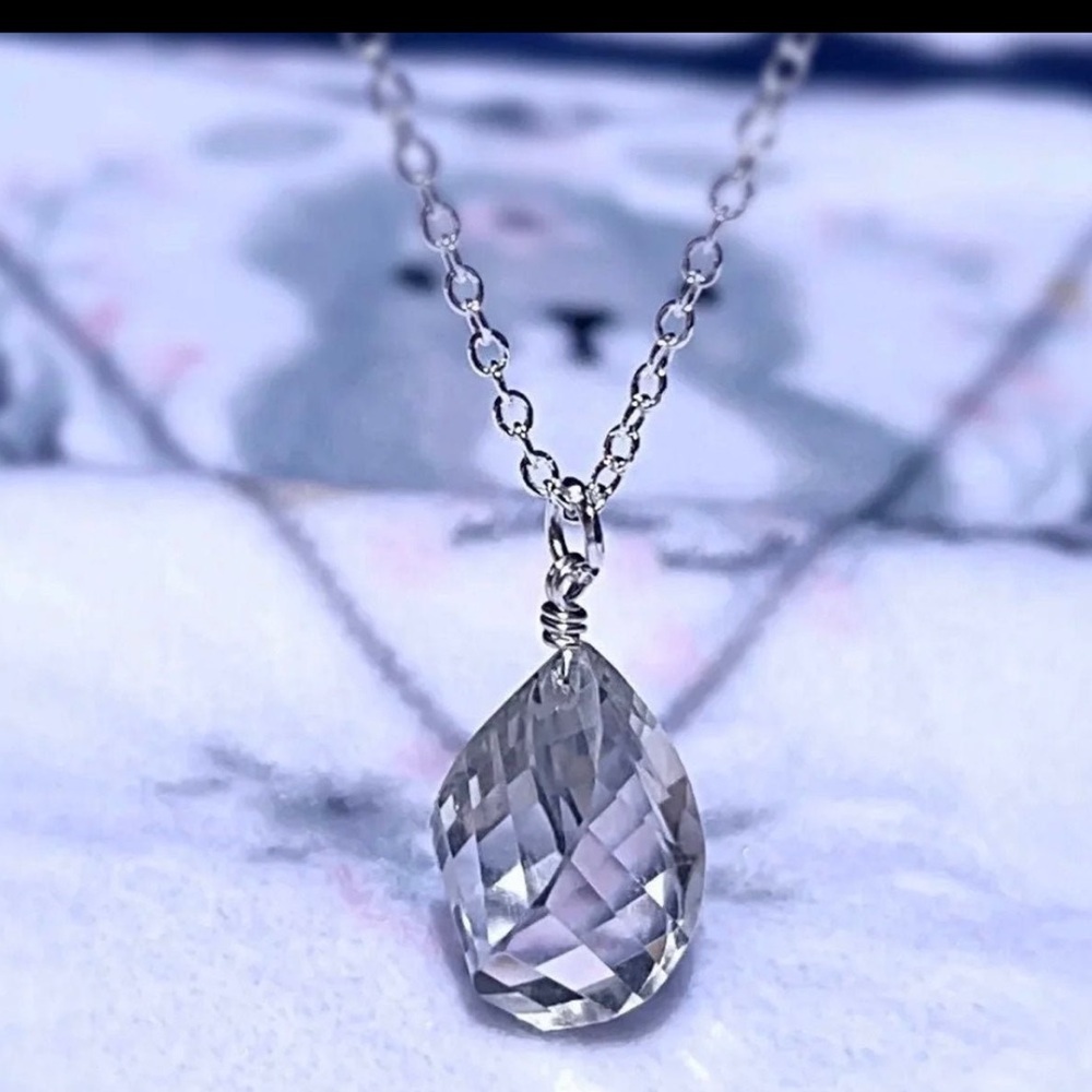 Hand Made Quartz Charm Necklace - Picture 6 of 6